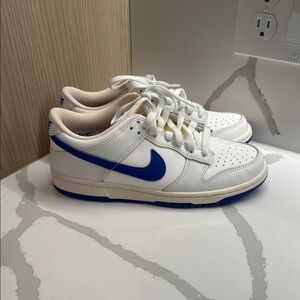 Nike Women's Sneakers White and Blue